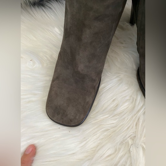 Gucci suede heels boots size 7.5 - Picture 10 of 15
